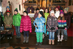 IMG_3814 Advent is a Leucht`n. Pfarrkirche Dellach 2014 Volksschulchor.JPG